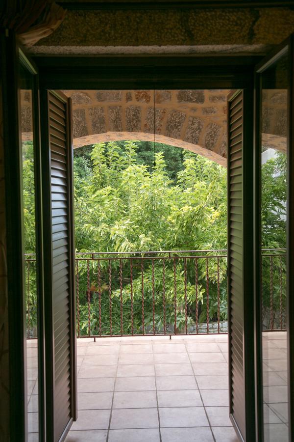 Sophia Limeni View Hotel Areopoli Bagian luar foto
