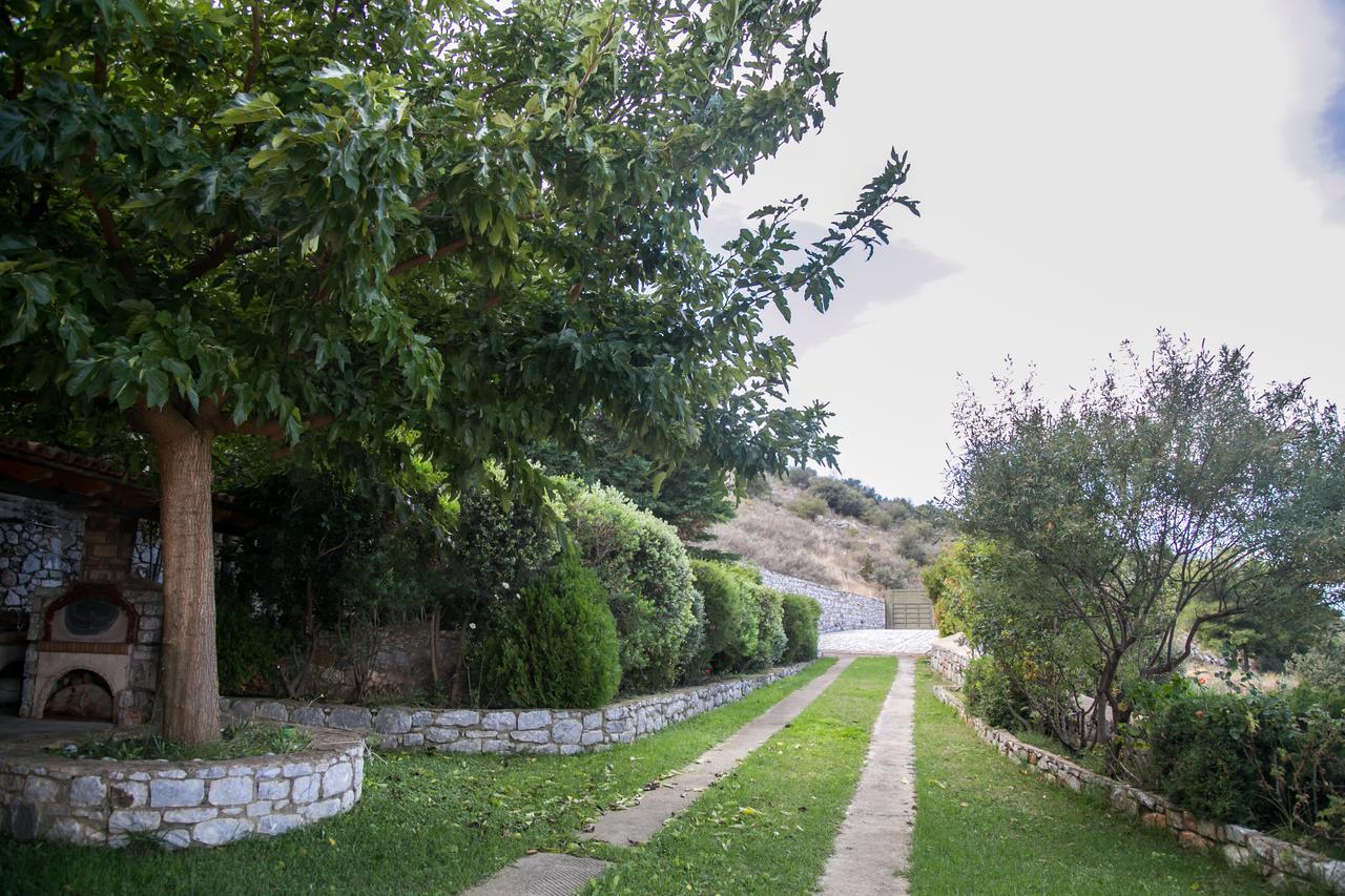 Sophia Limeni View Hotel Areopoli Bagian luar foto