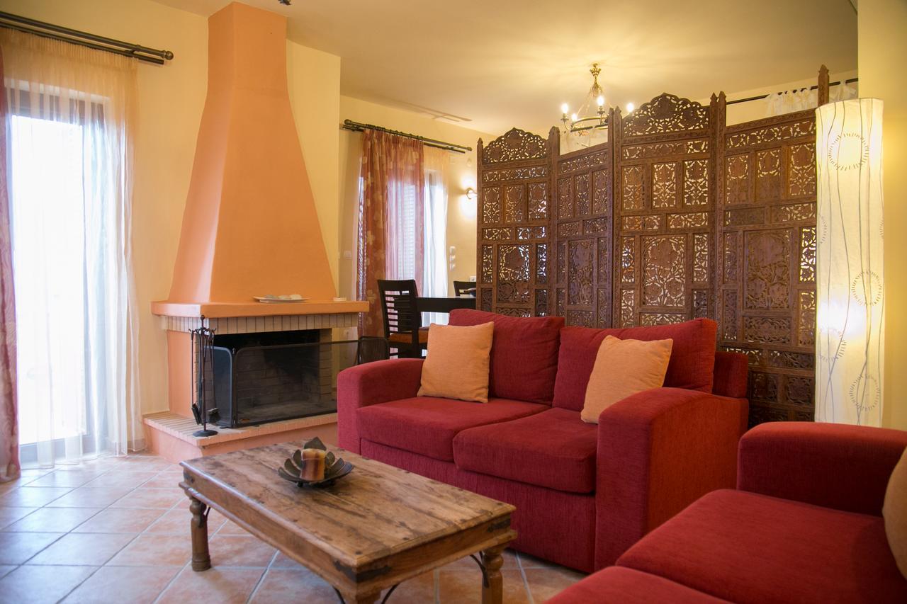 Sophia Limeni View Hotel Areopoli Bagian luar foto