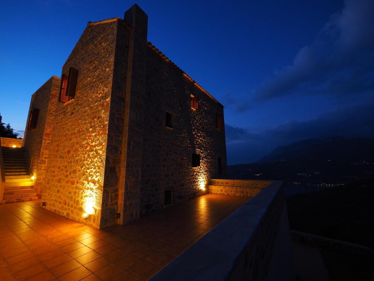 Sophia Limeni View Hotel Areopoli Bagian luar foto