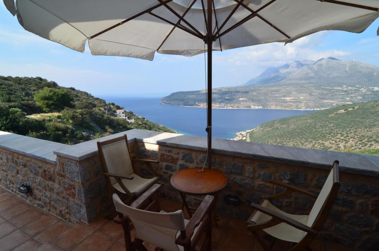Sophia Limeni View Hotel Areopoli Bagian luar foto