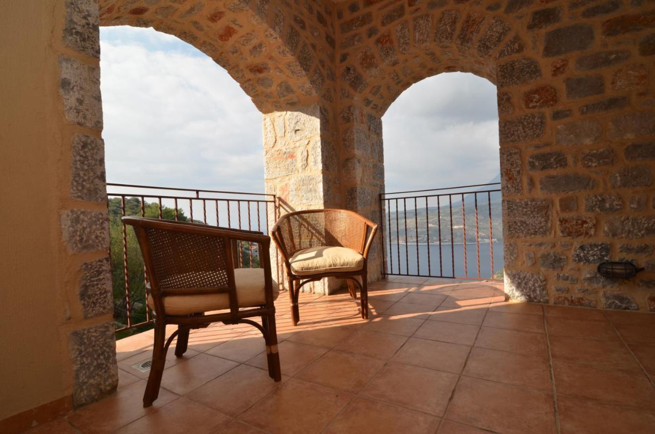Sophia Limeni View Hotel Areopoli Bagian luar foto